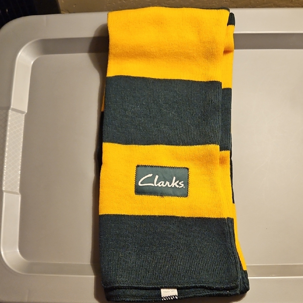 Clarks Elegant Bold Yellow and Green Scarf